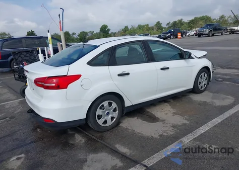 2016 Ford Focus S from USA, damaged, VIN 1FADP3E27GL325669